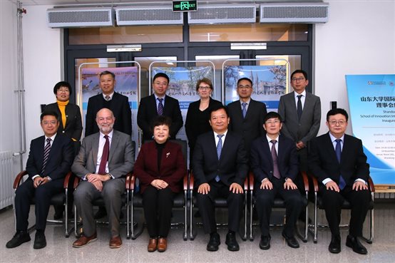 //www.view.hanguozb.net/__local/C/55/7A/25617D3AE0CF4ECBE975B0806E2_4D039425_6F069.jpg